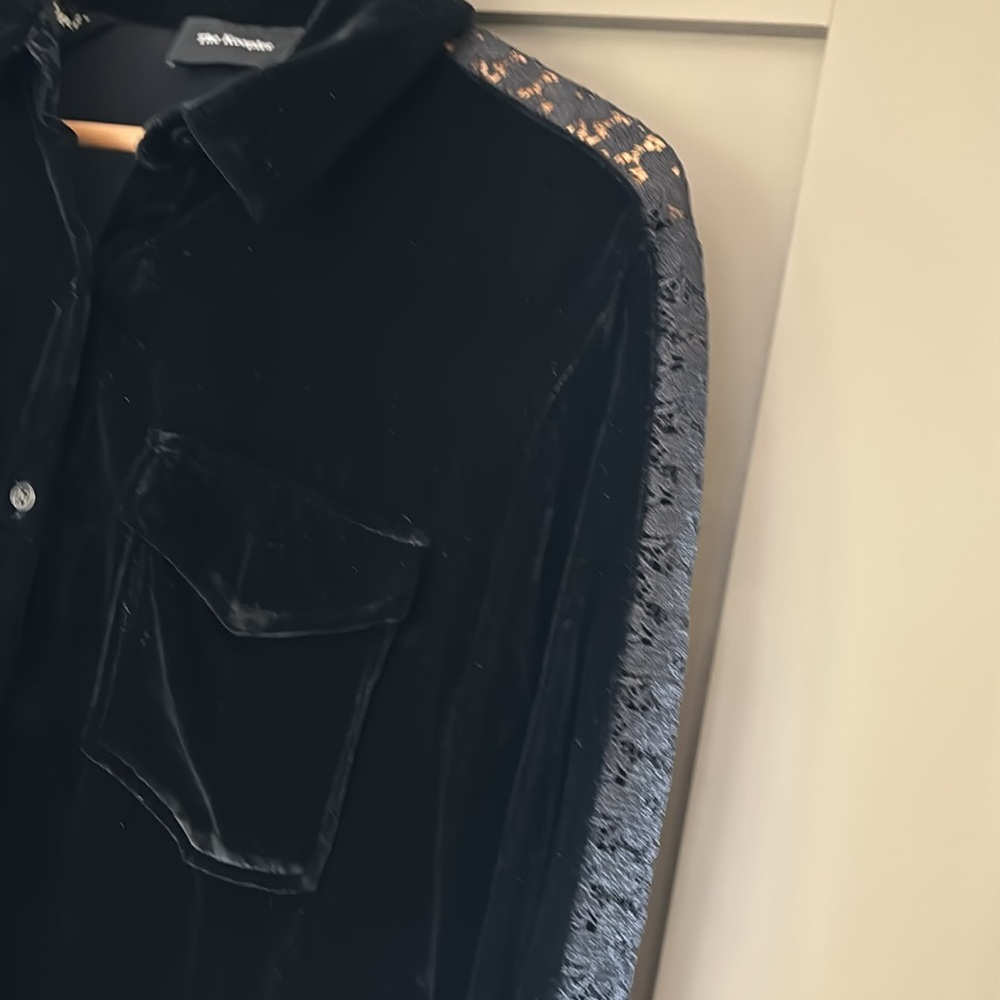 Women’s Black velvet embroidered shirt - Picture 3 of 8